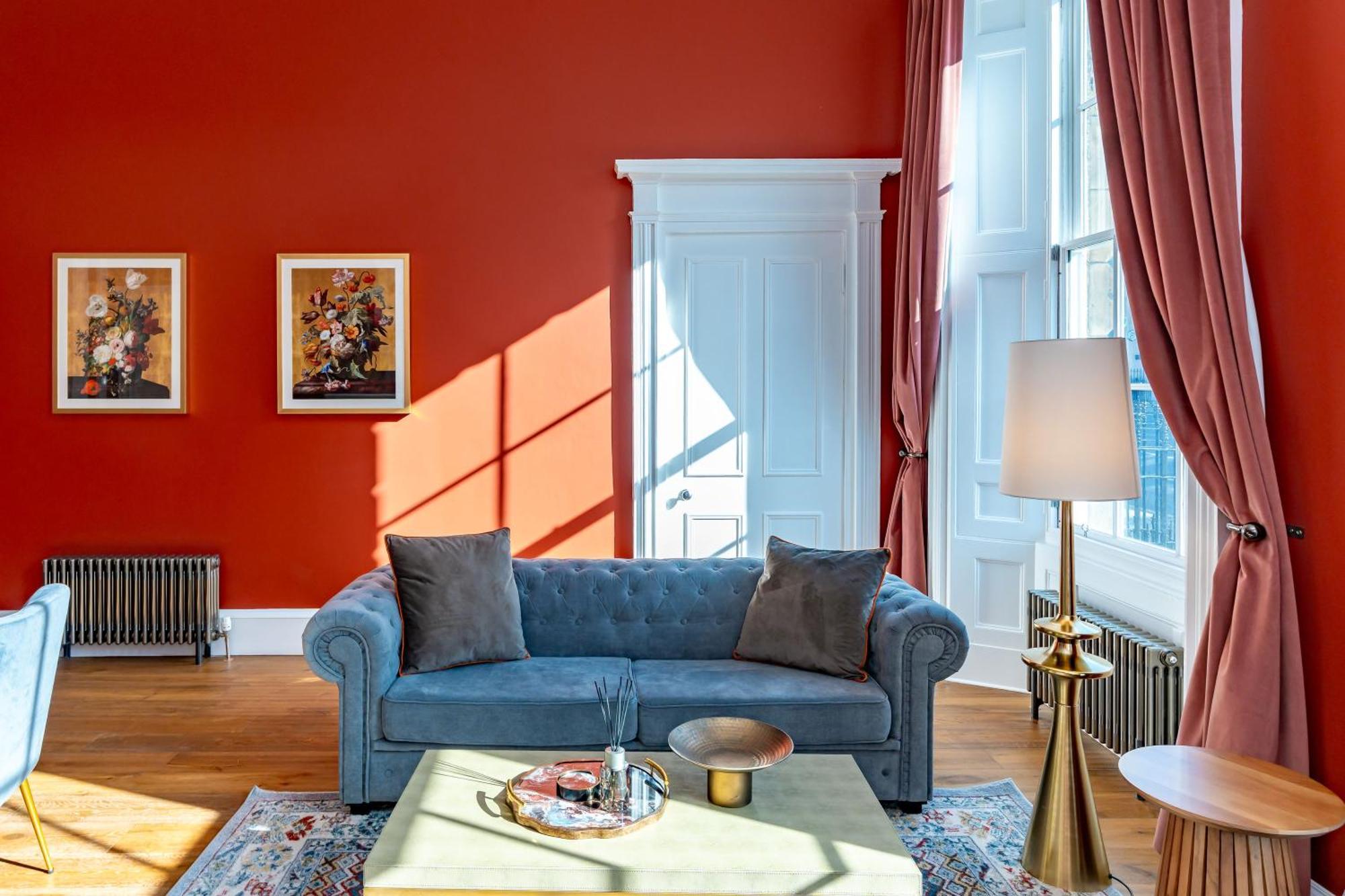 Dragon Suites Luxury Apartments At 9 Albyn Place Единбург Екстериор снимка