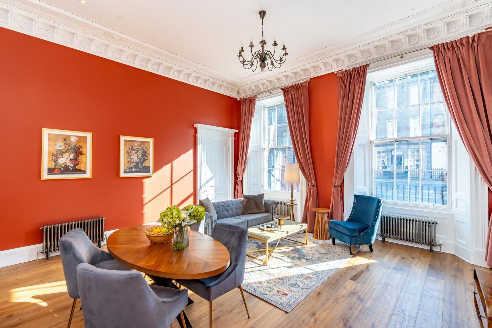 Dragon Suites Luxury Apartments At 9 Albyn Place Единбург Екстериор снимка