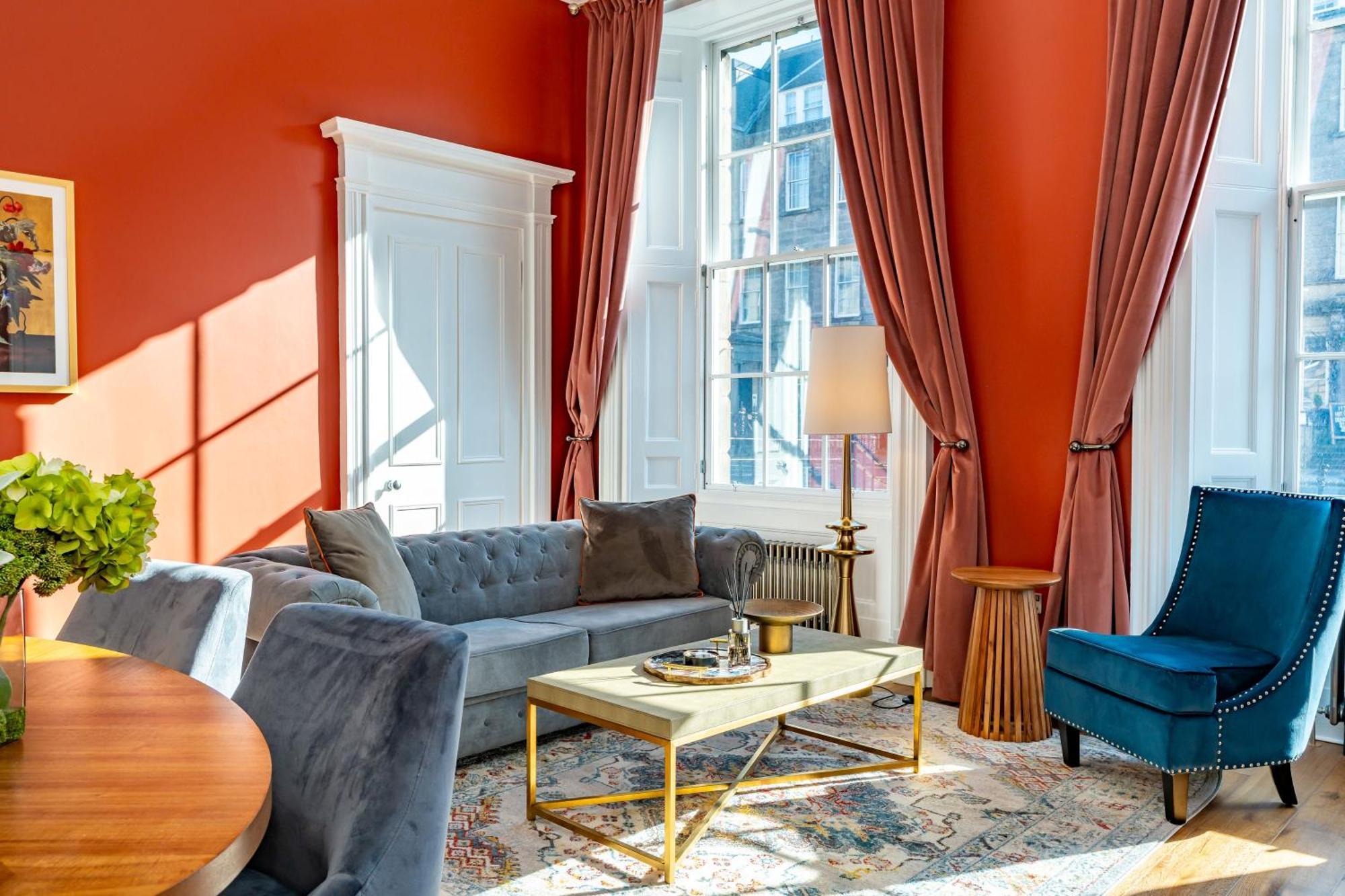 Dragon Suites Luxury Apartments At 9 Albyn Place Единбург Екстериор снимка