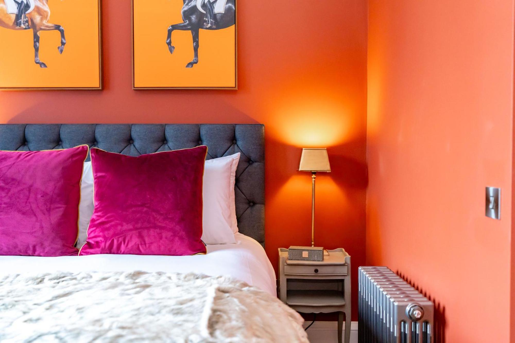 Dragon Suites Luxury Apartments At 9 Albyn Place Единбург Екстериор снимка