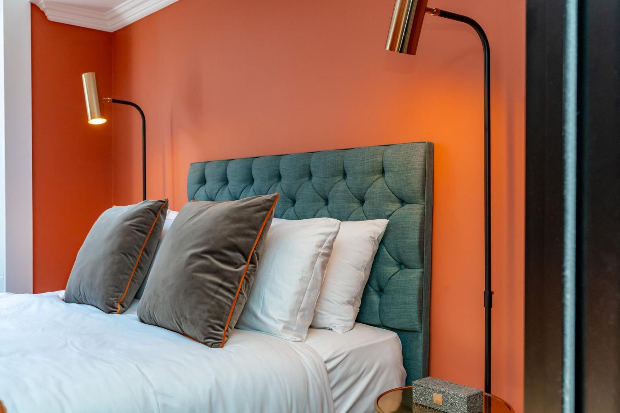Dragon Suites Luxury Apartments At 9 Albyn Place Единбург Екстериор снимка