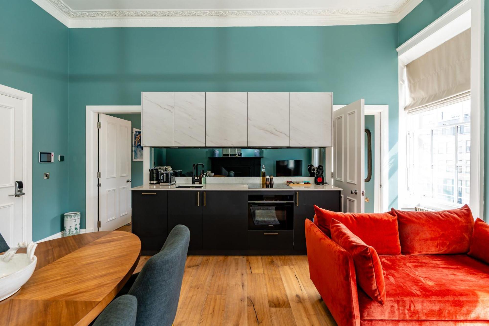 Dragon Suites Luxury Apartments At 9 Albyn Place Единбург Екстериор снимка